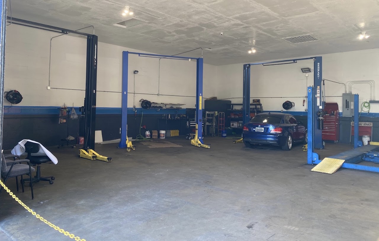 Palmway Auto Service repair bays